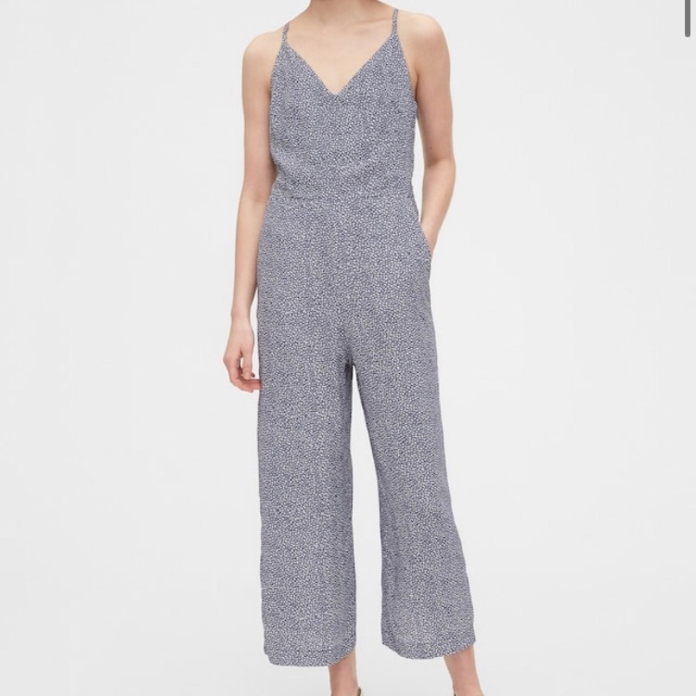 GAP Women's NWT Tie-Back Cami Jumpsuit